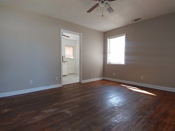 2nd image of 1808 Piedmont St