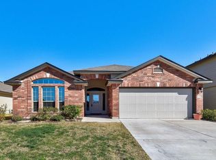 136 Igneous Ln, Jarrell, TX 76537