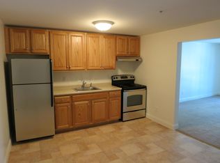 44 Croteau Ct, Manchester, NH 03104