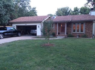 1507 E Oak Forest Rd, Derby, KS 67037