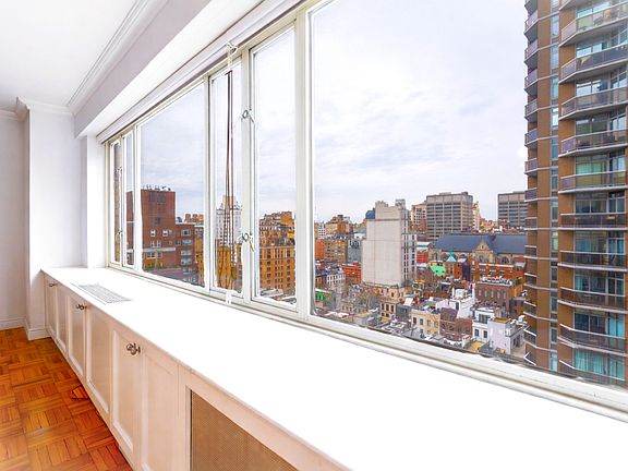 5th image of 166 E 63rd St APT 16B