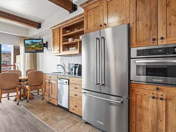 5th image of 1476 Newpark Blvd #204