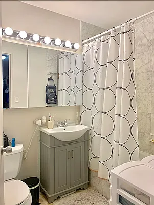Rented by New York Residence | media 6