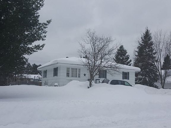 4th image of 19 Cypress Blvd