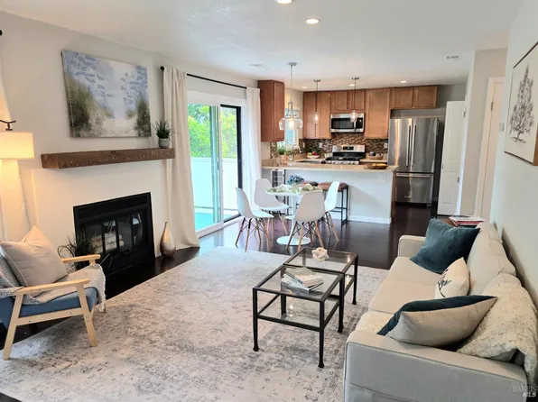74 Hector Lane, Novato, CA 94949