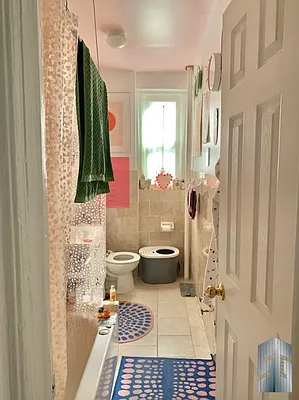 Rented by Skyline Group Real Estate | media 9