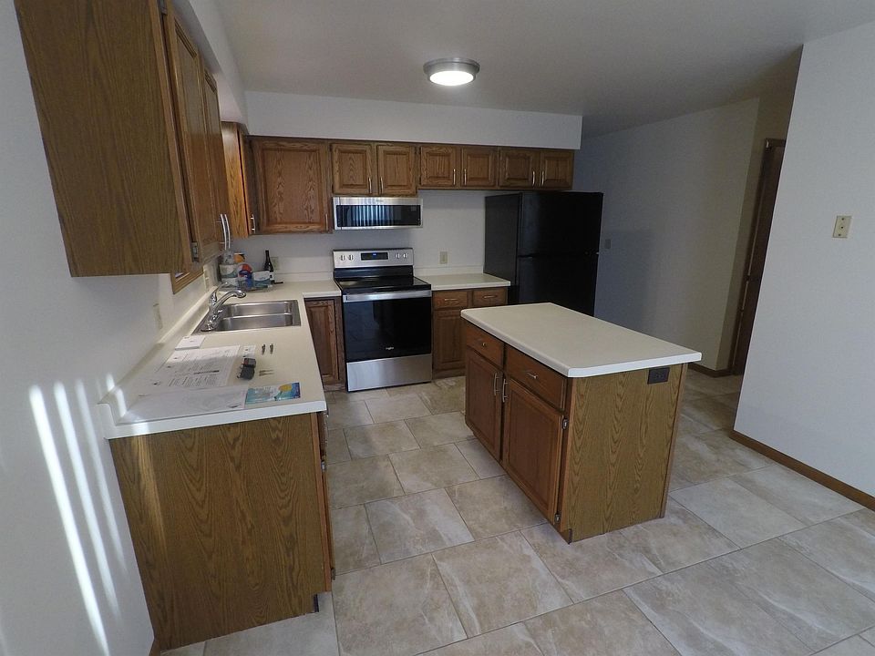 1st image of 1209 W Wausau Ave