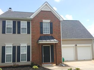 600 Fairview Lake Way, Simpsonville, SC 29680