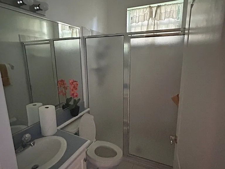 702 Brooker Ridge Ct — Photo 11
