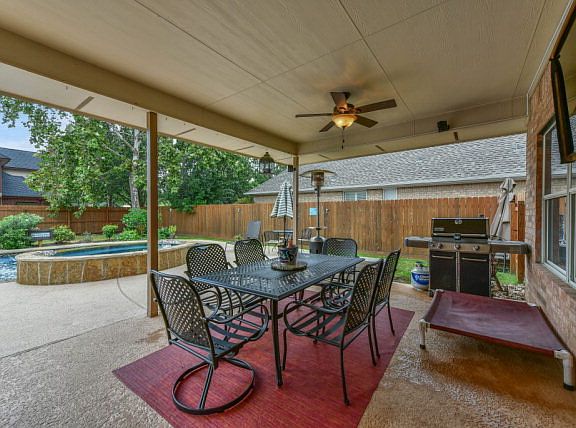 4th image of 51 Evergreen Ct