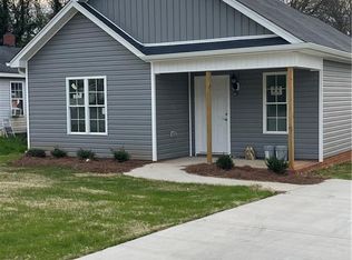 213 Morgan Pl, High Point, NC 27260