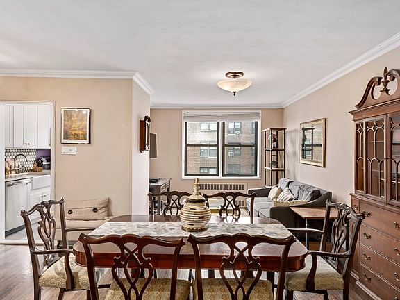 2nd image of 2240 Burnett St APT 5D