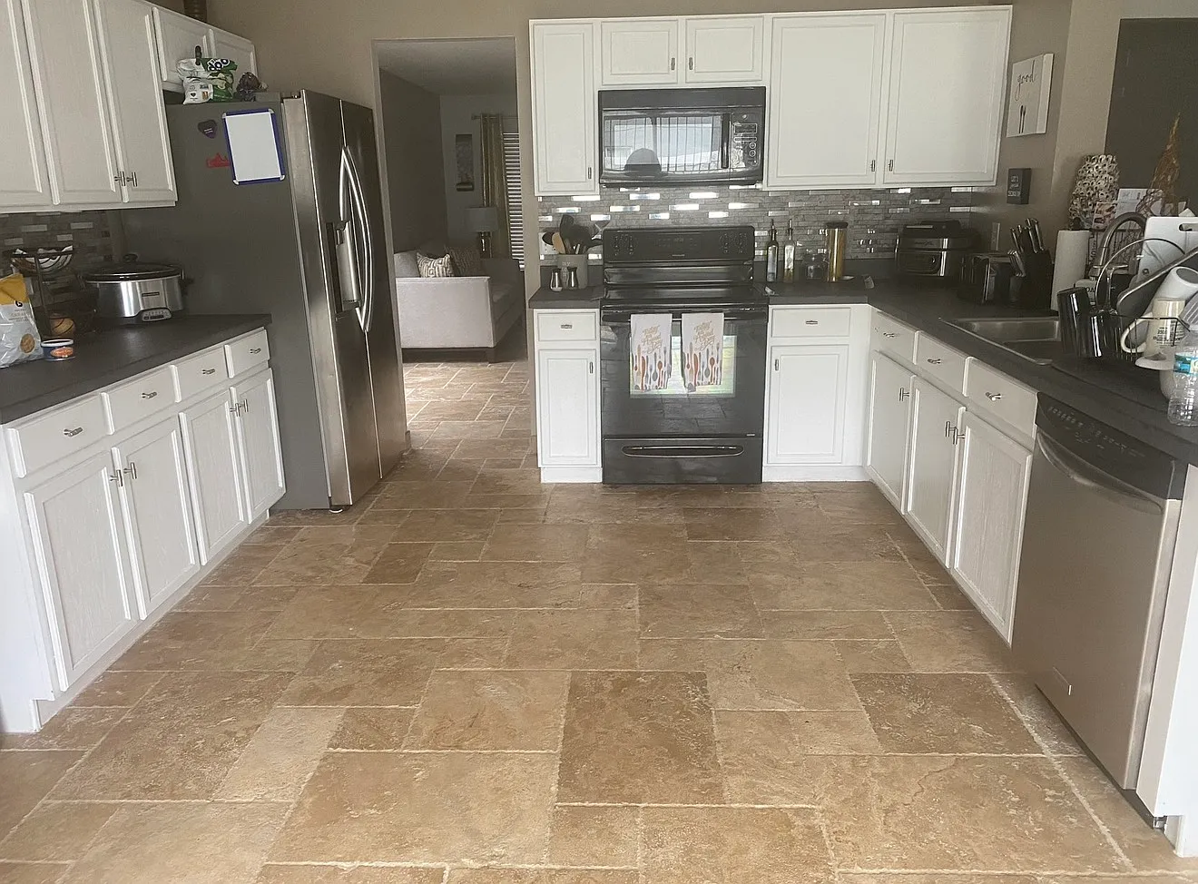 5 bed, 3500 sqft, $900 — Photo 4