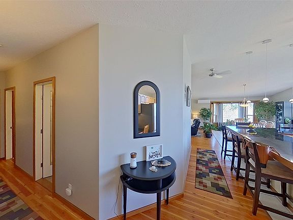 5th image of 1101 Ewen Rd