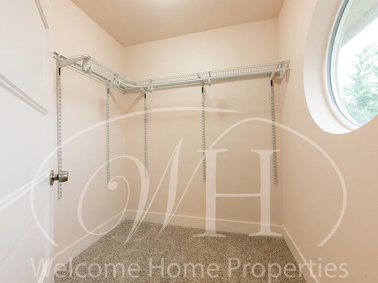 22 NE Hadley Way — Photo 39