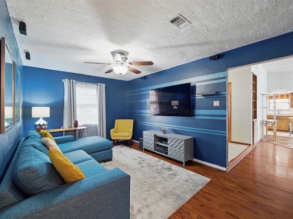 4517 Danville Dr, Garland, TX 75042