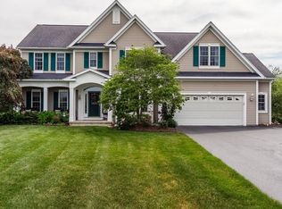 6987 Hackney Cir, Victor, NY 14564