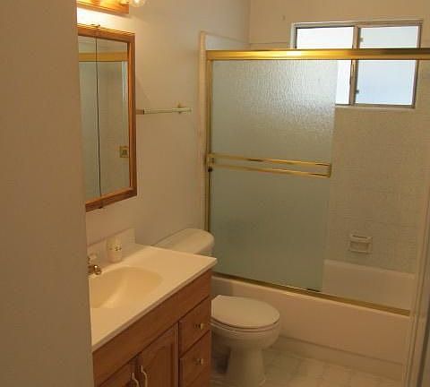 4th image of 675 Cloverland Way