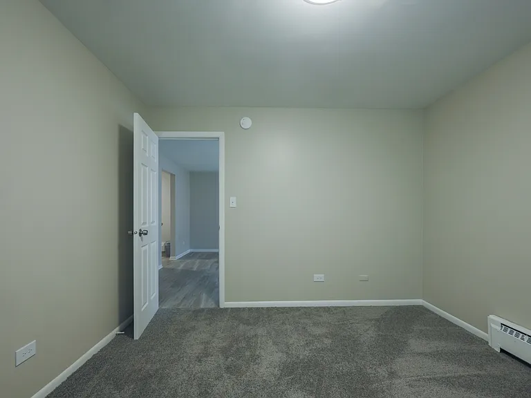18526 Wildwood Ave #1E — Photo 4
