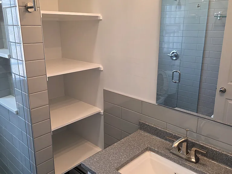 2421 1st Ave #1 — Photo 7