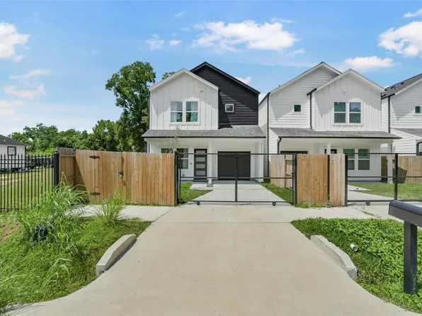 9525 Beckley St, Houston, TX 77088