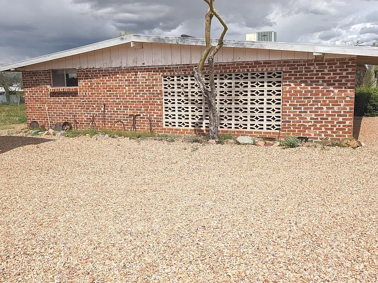 4140 W Camino Pintoresco — Photo 26