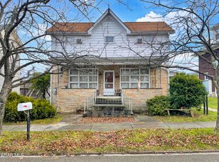 205 Ligonier St, New Florence, PA 15944