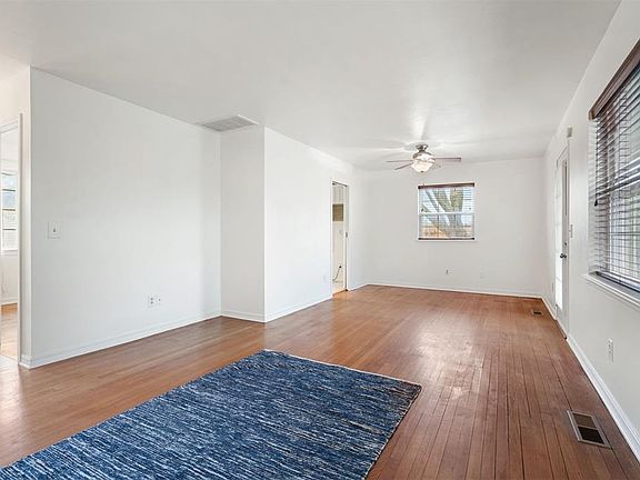 5th image of 1904 S Boulevard St