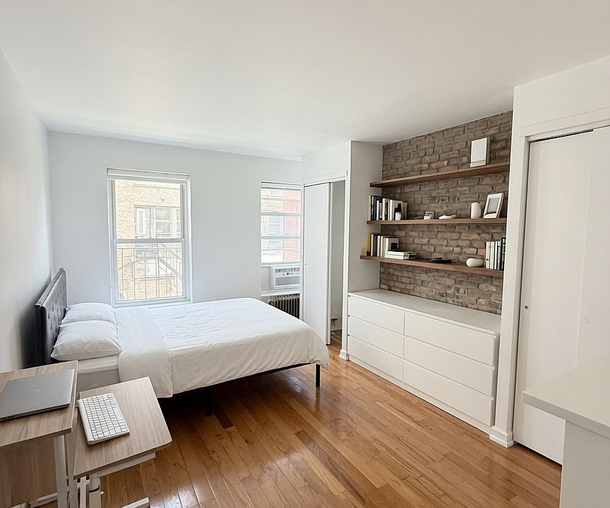 1st image of 445 W 36th St APT 11
