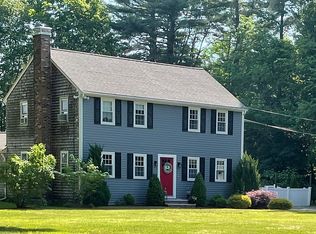2 Kimberly Ln, Hanover, MA 02339