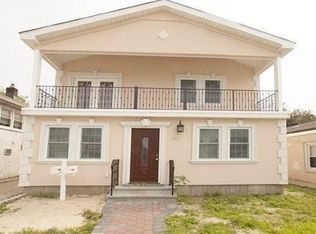332 E Chester St, Long Beach, NY 11561