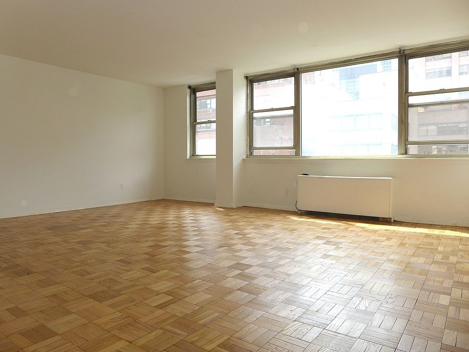 1st image of 200 E 58th St APT 14F