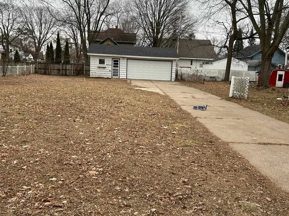 130 S Andrews St, Shawano, WI 54166
