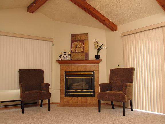 Family room with gas FP