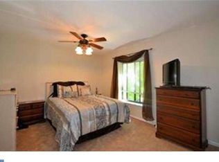 54 Oak Rdg, Langhorne, PA 19047