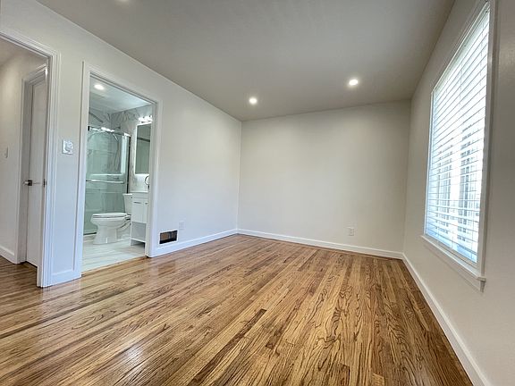 3rd image of 604B Telford Ave