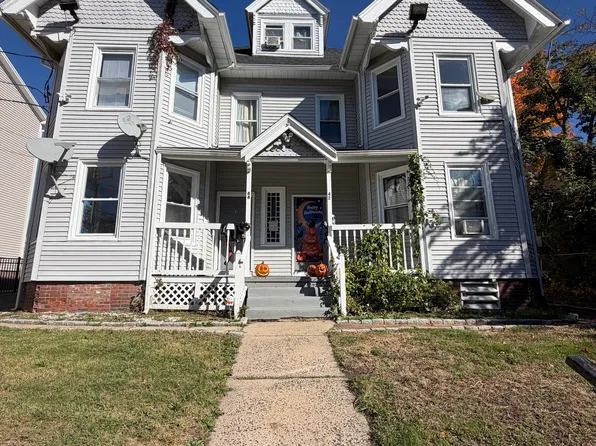 42 Summer St #3, Bristol, CT 06010