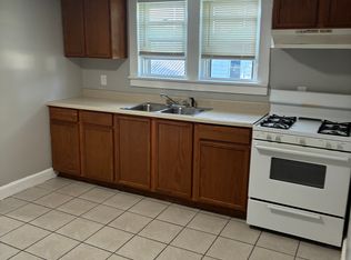 1409 Vine St #D, Jasper, IN 47546