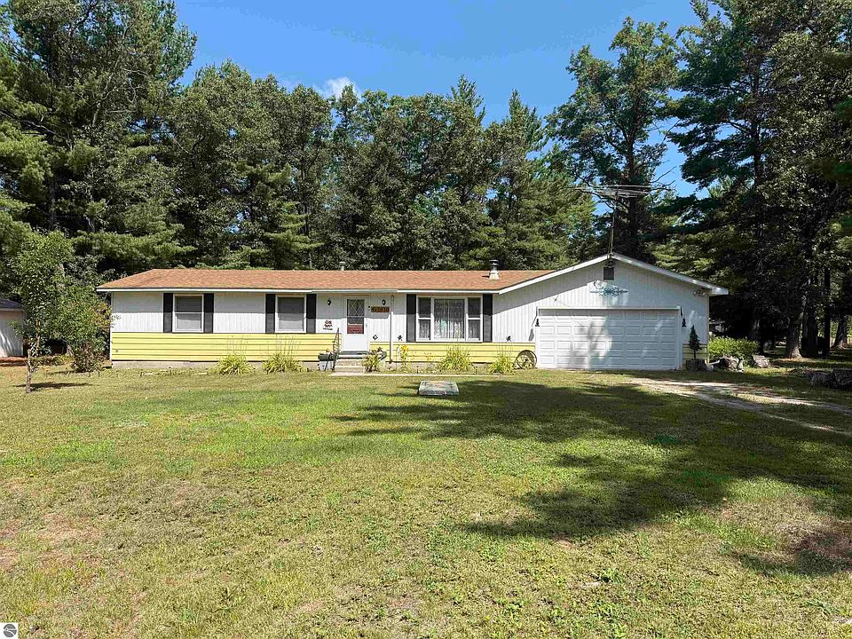 1st image of 3838 Rosemary Ln
