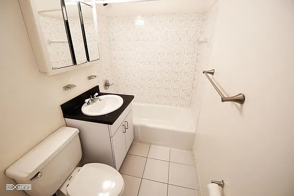 Rented by Citi Habitats | media 13