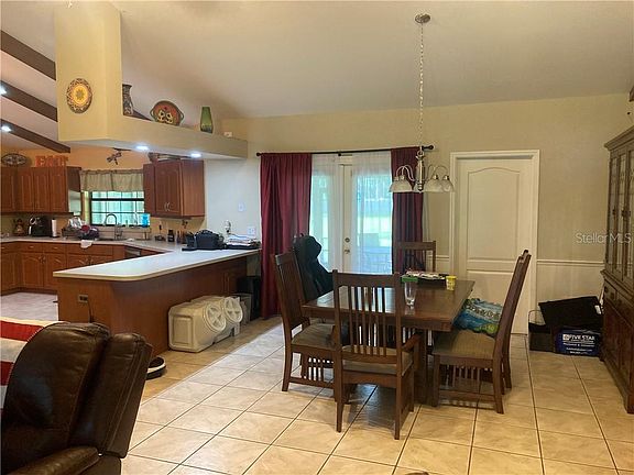 3rd image of 4610 Log Cabin Dr