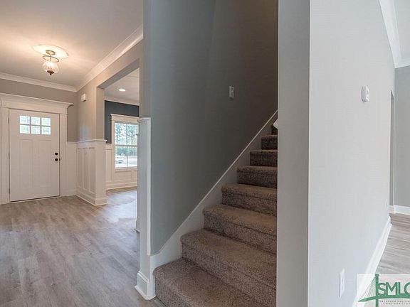 3rd image of 229 Timberland Dr NE