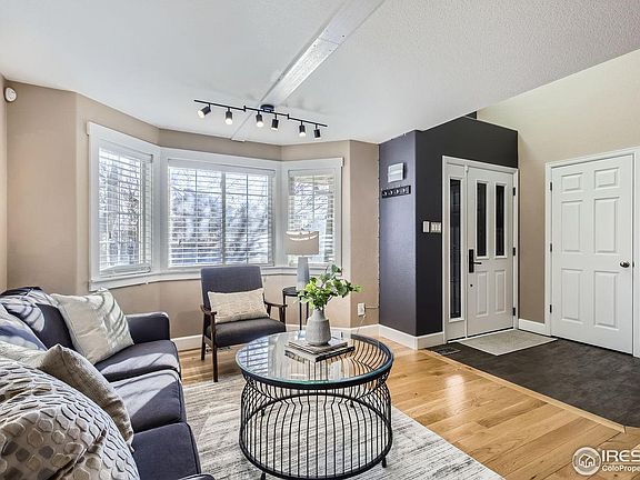 3rd image of 4811 Kingbird Dr