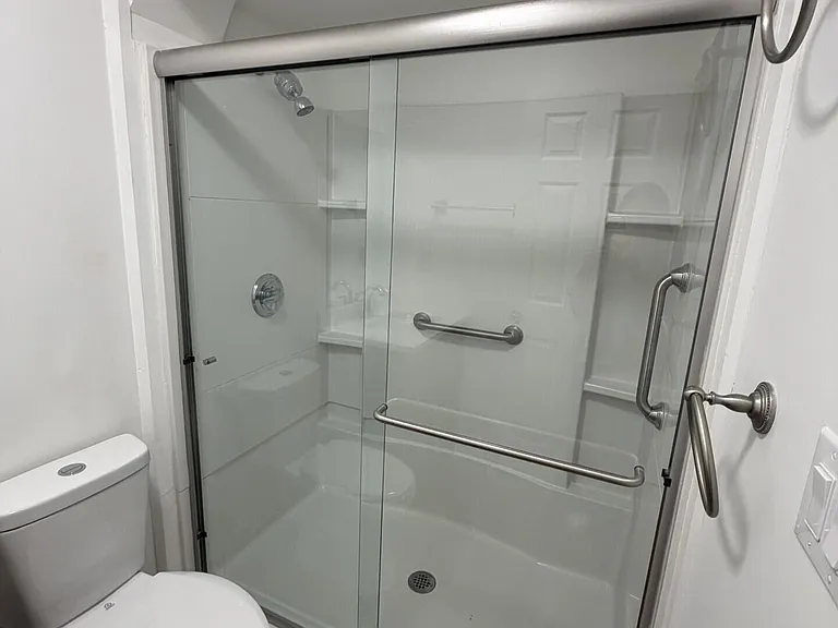 721 Wayland Dr — Photo 17