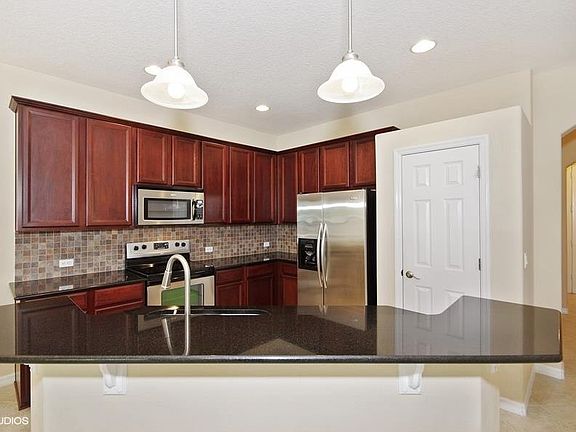 5th image of 4931 Luge Ln