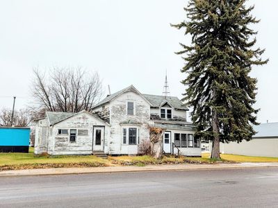 1003 Central Ave, Walhalla, ND, 58282