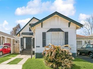 9412 Palmetto St, New Orleans, LA 70118