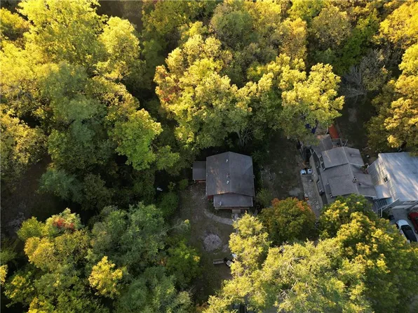 626 N 37th St, Kansas City, KS 66102