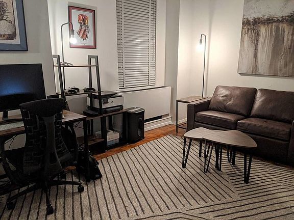 4th image of 50 W 34th St APT 15B9