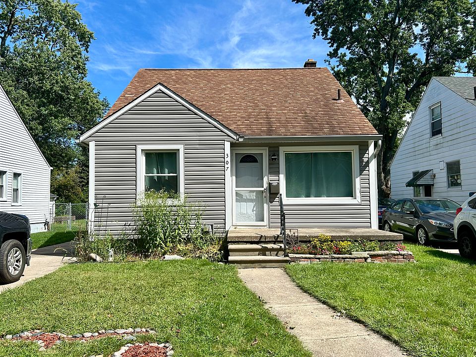 1st image of 307 S Connecticut Ave